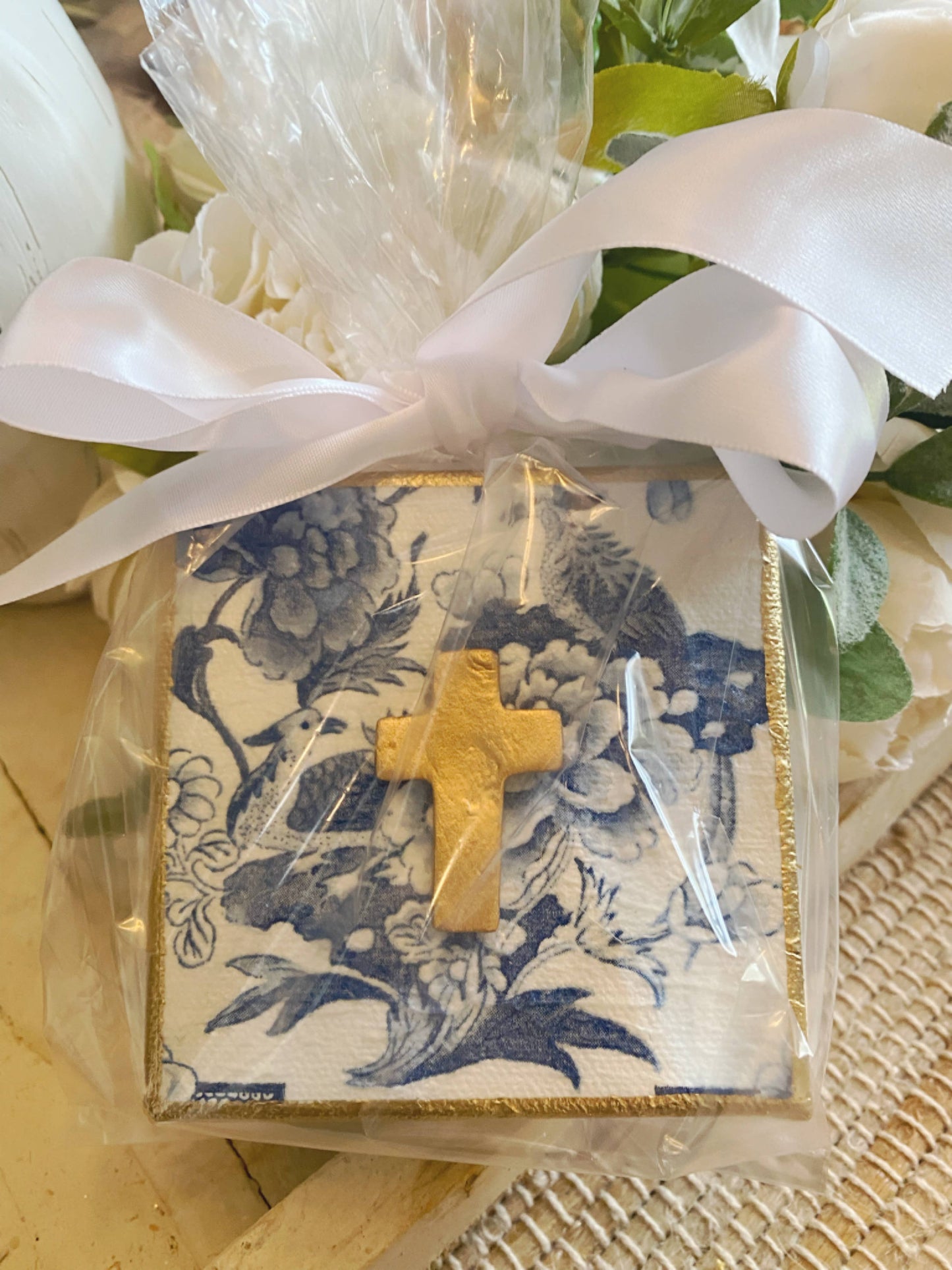 Chinoiserie Gilded Cross Canvas Art