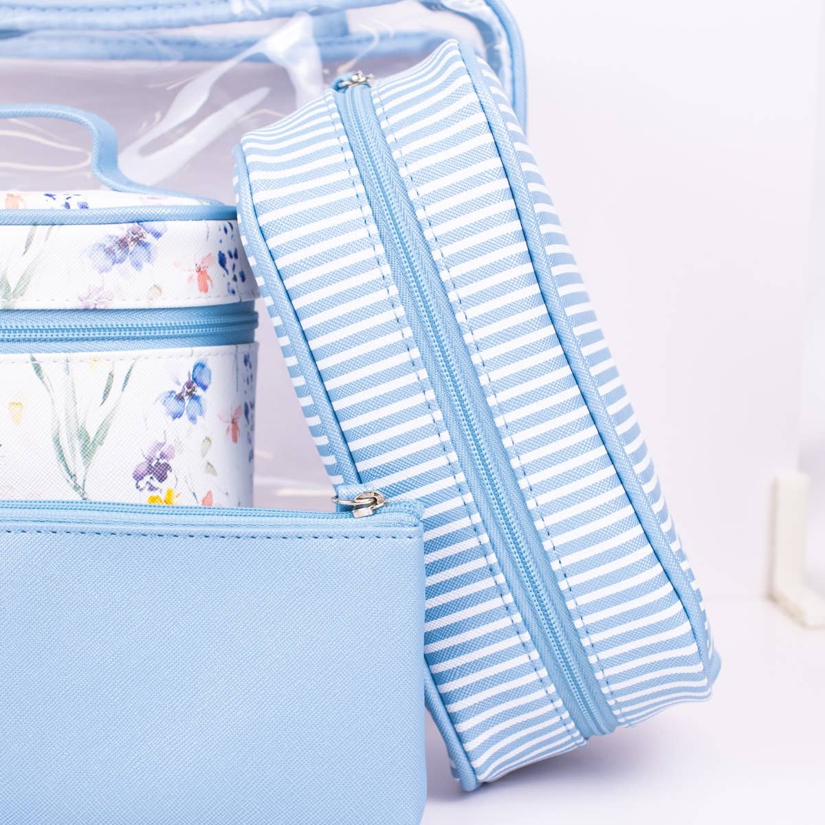 Nora Travel Gift Set of 4