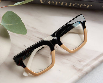 Peepers Take a Bow Eyeglasses