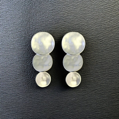 Graduated Disc Earrings